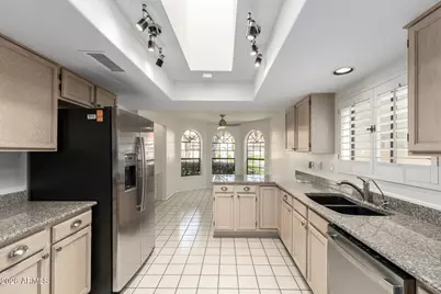 4053 E Sunnyside Drive, Phoenix, AZ 85028 - Photo 12