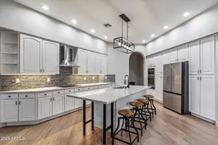 10695 E Caribbean Ln, Scottsdale, AZ 85255 - Photo 10