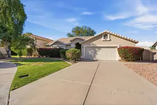 814 E Stanford Ave, Gilbert, AZ 85234 - Photo 38