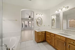 814 E Stanford Ave, Gilbert, AZ 85234 - Photo 20