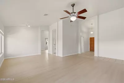 814 E Stanford Avenue, Gilbert, AZ 85234 - Photo 12