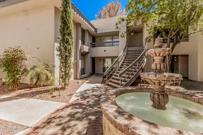 5221 N 24th Street #208, Phoenix, AZ 85016 - Photo 2