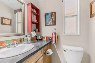 401 Hawks Eye Dr, Apache Junction, AZ 85119 - Photo 18