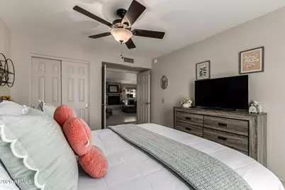 10018 E Watford Way, Sun Lakes, AZ 85248 - Photo 22