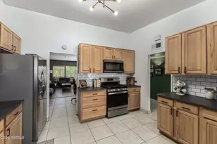 1201 E Rose Ln, Phoenix, AZ 85014 - Photo 4