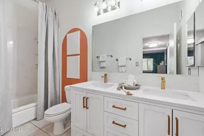 1201 E Rose Lane #9, Phoenix, AZ 85014 - Photo 12