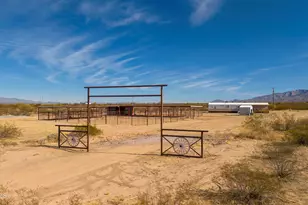 72901 70 1/2 St, Wenden, AZ 85357 - Photo 2