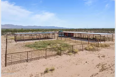 72901 70 1/2 Street, Wenden, AZ 85357 - Photo 14