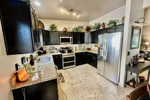 369 S Taylors Trail, Sierra Vista, AZ 85635 - Photo 10