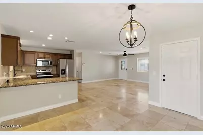 7327 E McKinley Street, Scottsdale, AZ 85257 - Photo 6