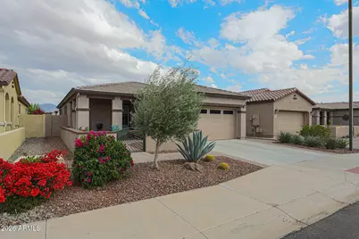 16685 S 181st Drive, Goodyear, AZ 85338 - Photo 4