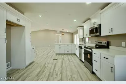 1470 S Bowman Road, Apache Junction, AZ 85119 - Photo 22
