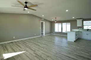 1470 S Bowman Rd, Apache Junction, AZ 85119 - Photo 18