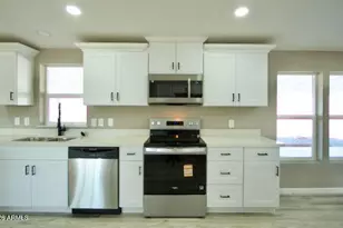 1470 S Bowman Rd, Apache Junction, AZ 85119 - Photo 22