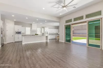 9613 W Staghorn Road, Peoria, AZ 85383 - Photo 4