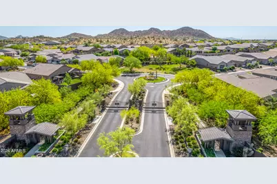 9613 W Staghorn Road, Peoria, AZ 85383 - Photo 26