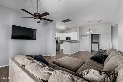 462 N 168th Lane, Goodyear, AZ 85338 - Photo 4