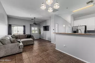 462 N 168th Ln, Goodyear, AZ 85338 - Photo 2