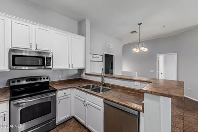 462 N 168th Lane, Goodyear, AZ 85338 - Photo 8