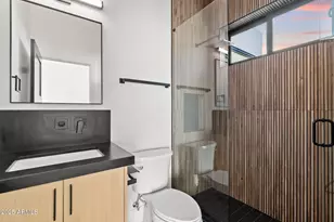 3135 E Palo Verde Dr, Phoenix, AZ 85016 - Photo 44