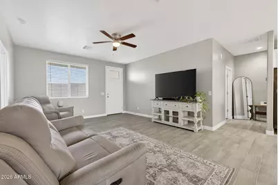 10195 W Catalina Drive, Arizona City, AZ 85123 - Photo 6