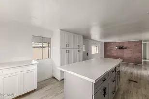 18442 N 1st St, Phoenix, AZ 85022 - Photo 8