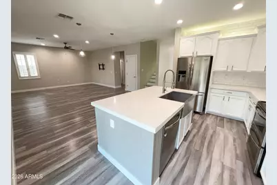 1099 E Sourwood Drive, Gilbert, AZ 85298 - Photo 12