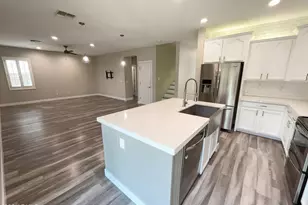 1099 E Sourwood Dr, Gilbert, AZ 85298 - Photo 12