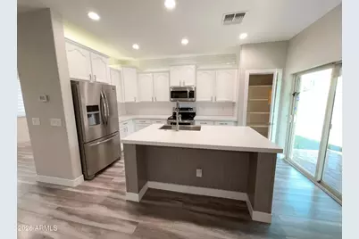 1099 E Sourwood Drive, Gilbert, AZ 85298 - Photo 2