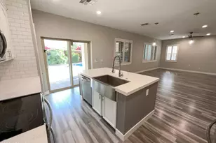 1099 E Sourwood Dr, Gilbert, AZ 85298 - Photo 18