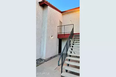 4211 E Palm Lane #202, Phoenix, AZ 85008 - Photo 1