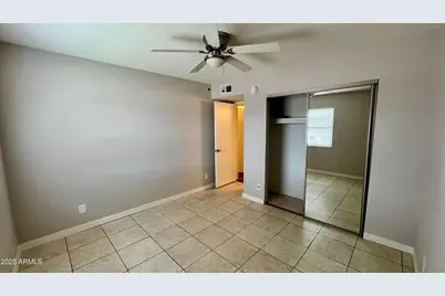 4211 E Palm Lane #Unit 202, Phoenix, AZ 85008 - Photo 10