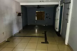 2926 W Northern Ave, Phoenix, AZ 85051 - Photo 12