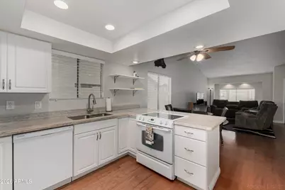 542 S Higley Road #61, Mesa, AZ 85206 - Photo 8