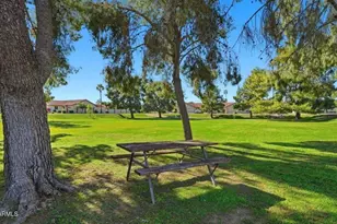 542 S Higley Rd, Mesa, AZ 85206 - Photo 36