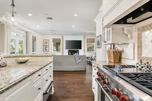 3915 N 54th Way, Phoenix, AZ 85018 - Photo 16