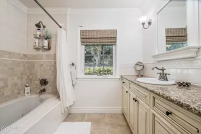 3915 N 54th Way, Phoenix, AZ 85018 - Photo 28