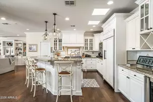 3915 N 54th Way, Phoenix, AZ 85018 - Photo 12