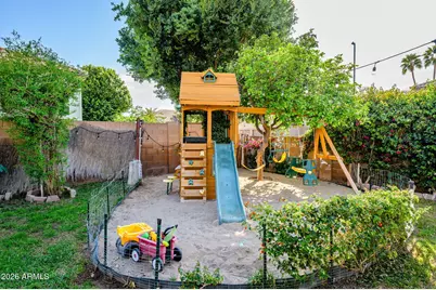 1913 W Aspen Avenue, Gilbert, AZ 85233 - Photo 40