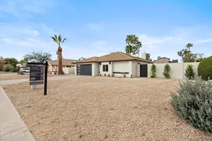 6432 E Paradise Ln, Scottsdale, AZ 85254 - Photo 32