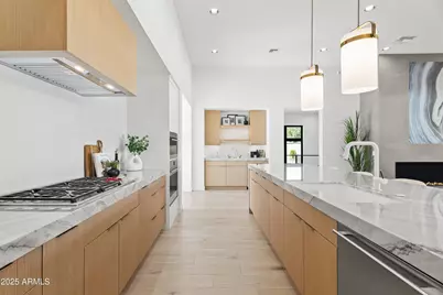 1538 W Wagon Wheel Drive, Phoenix, AZ 85021 - Photo 10