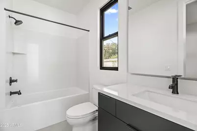 1538 W Wagon Wheel Drive, Phoenix, AZ 85021 - Photo 18