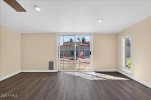 8725 E Jackrabbit Rd, Scottsdale, AZ 85250 - Photo 18