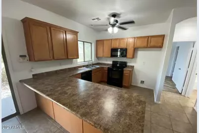 345 S 166th Drive, Goodyear, AZ 85338 - Photo 2