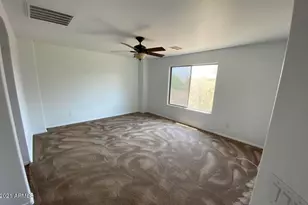 345 S 166th Dr, Goodyear, AZ 85338 - Photo 8