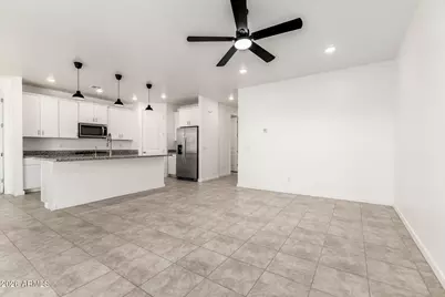 17359 W Sunnyslope Lane, Waddell, AZ 85355 - Photo 8