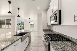 17359 W Sunnyslope Ln, Waddell, AZ 85355 - Photo 16