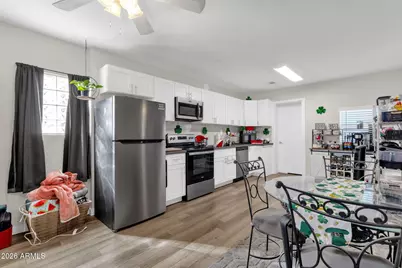 2126 N 25th Place, Phoenix, AZ 85008 - Photo 8