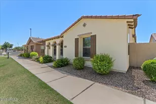 4636 E Maplewood St, Gilbert, AZ 85297 - Photo 6