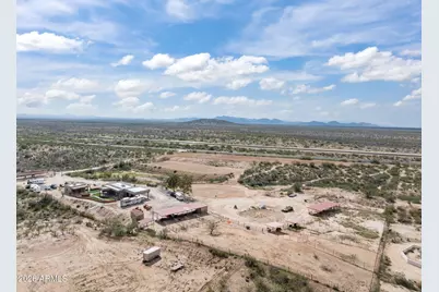 21800 W Hawkeye Road, Congress, AZ 85332 - Photo 2